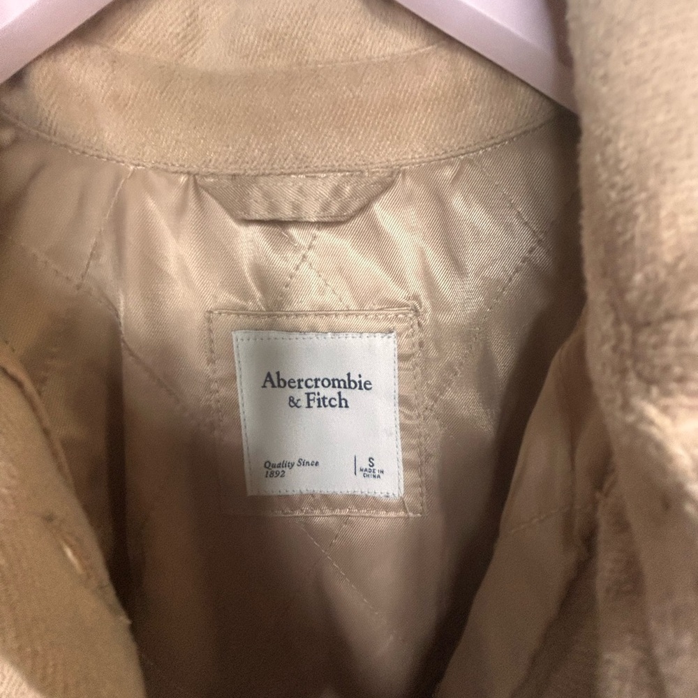 Abercrombie & Fitch Oversized Shacket Beige Button Front Jacket Women’s Cozy S - Picture 2 of 11